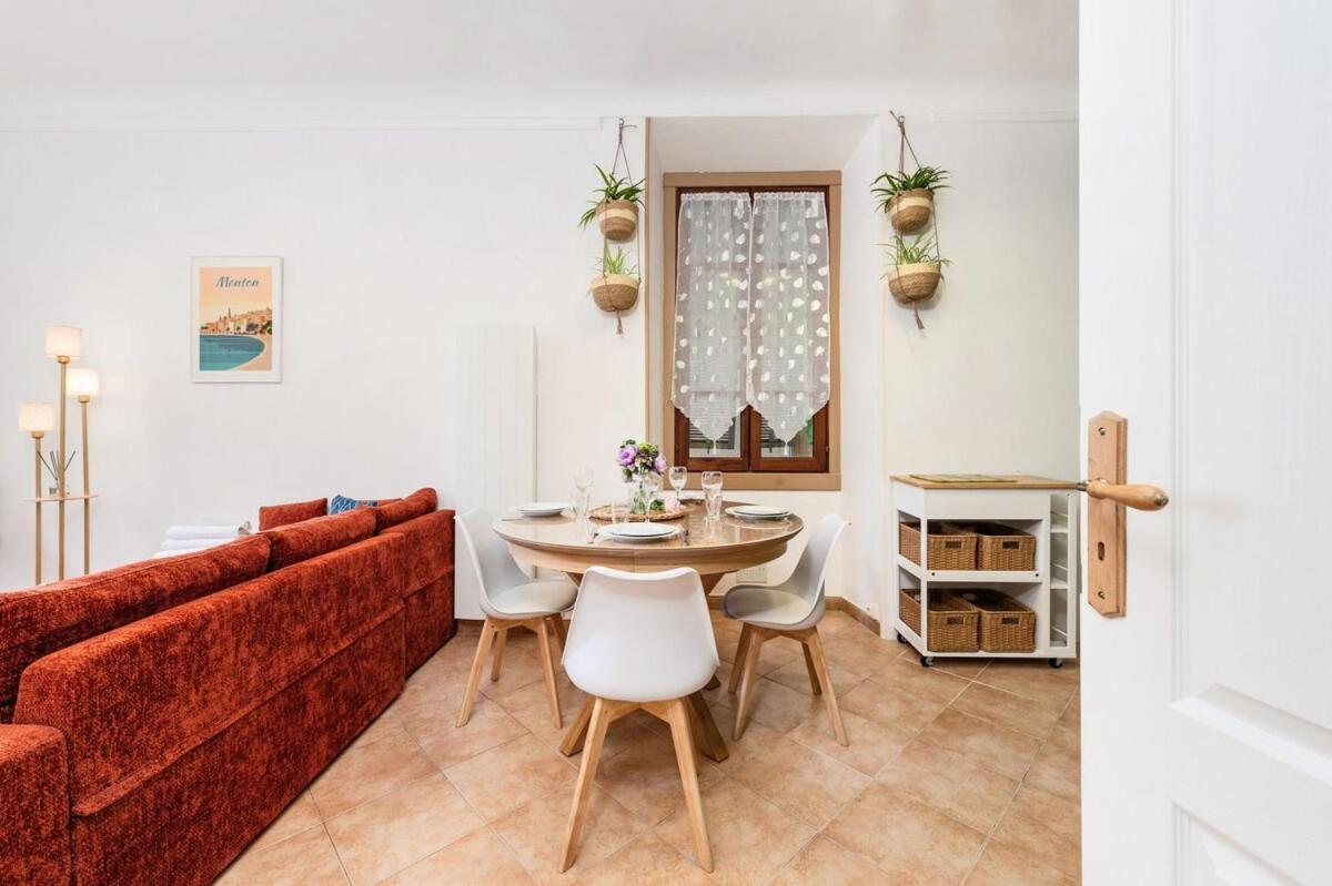 Le 3 Pieces De La Vieille